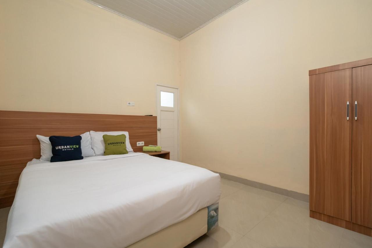 Urbanview Hotel Salsabilah Palembang By Reddoorz ภายนอก รูปภาพ